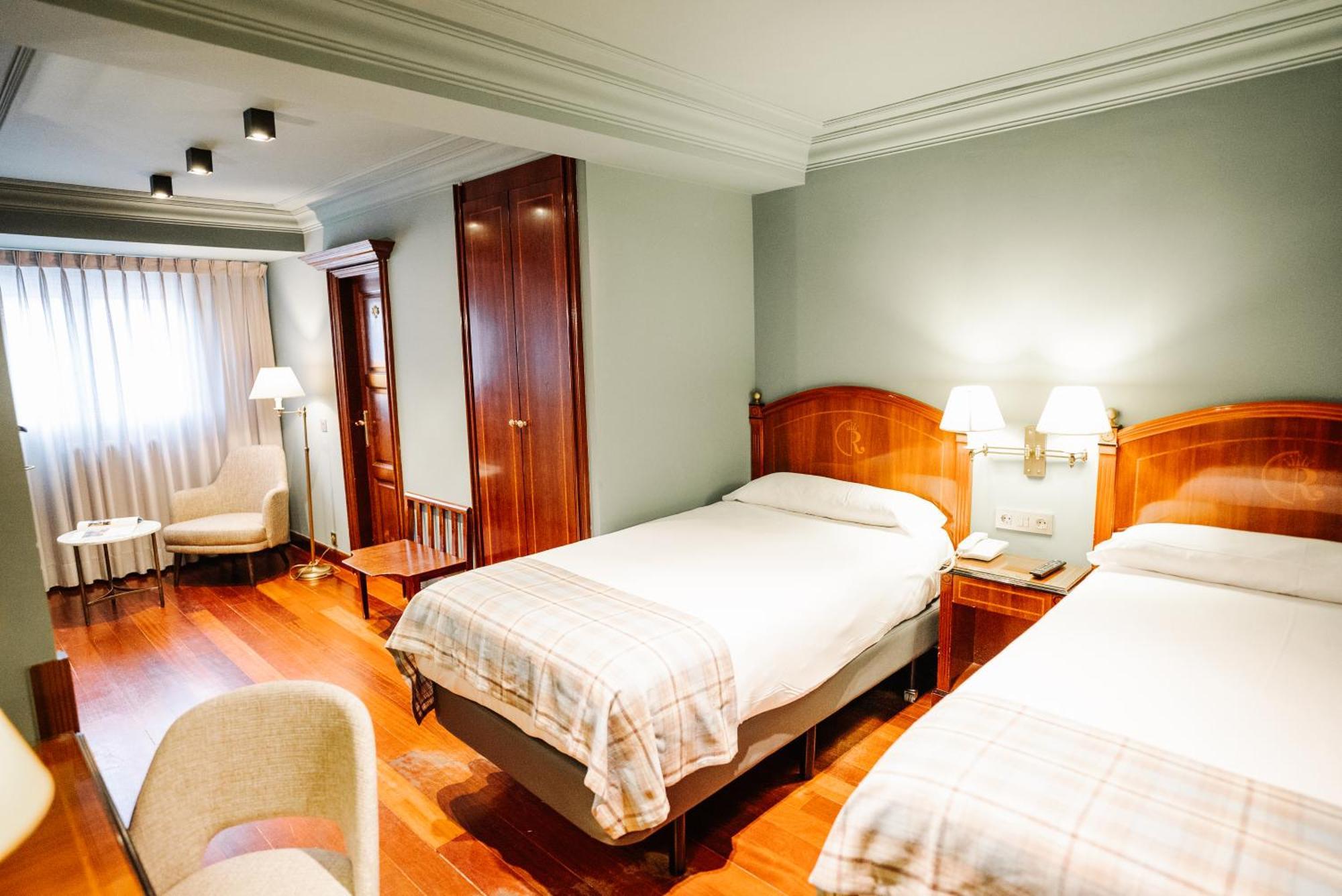 Classic Quadruple Room,1606541707:JPEG