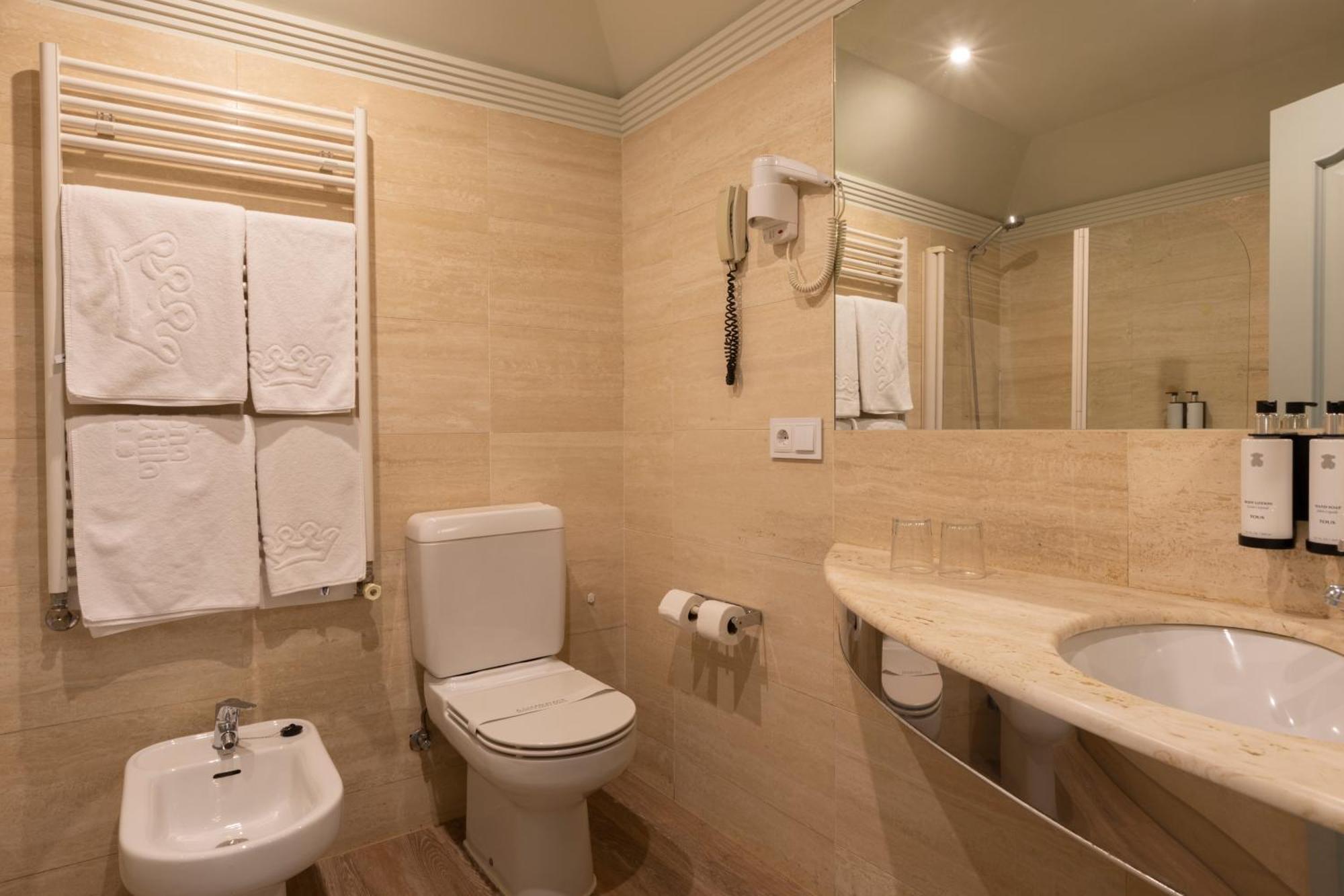 Double Room King Premium Exterior,1607217694:JPEG